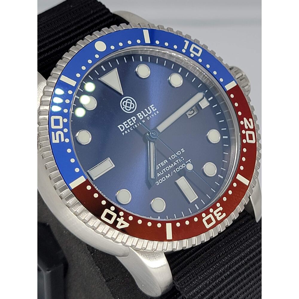 Deep Blue Dark Blue Sunray Red And Blue Bezel Master 1k Automatic 44mm Diver